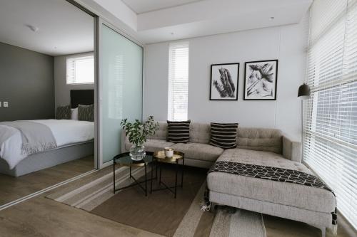 living-room-4809587_1920